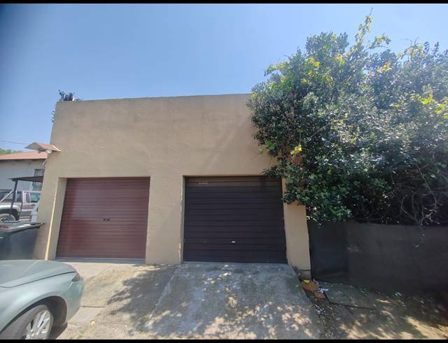 3 BEDROOM FREESTANDING FOR SALE IN GERMISTON SOUTH